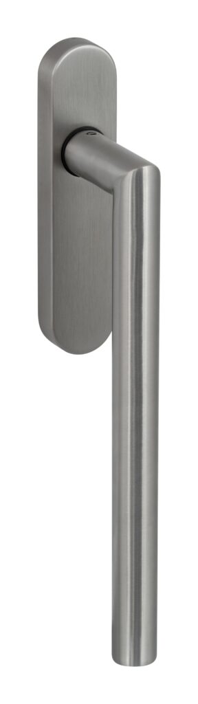 Patio HST handle with an oval plate.